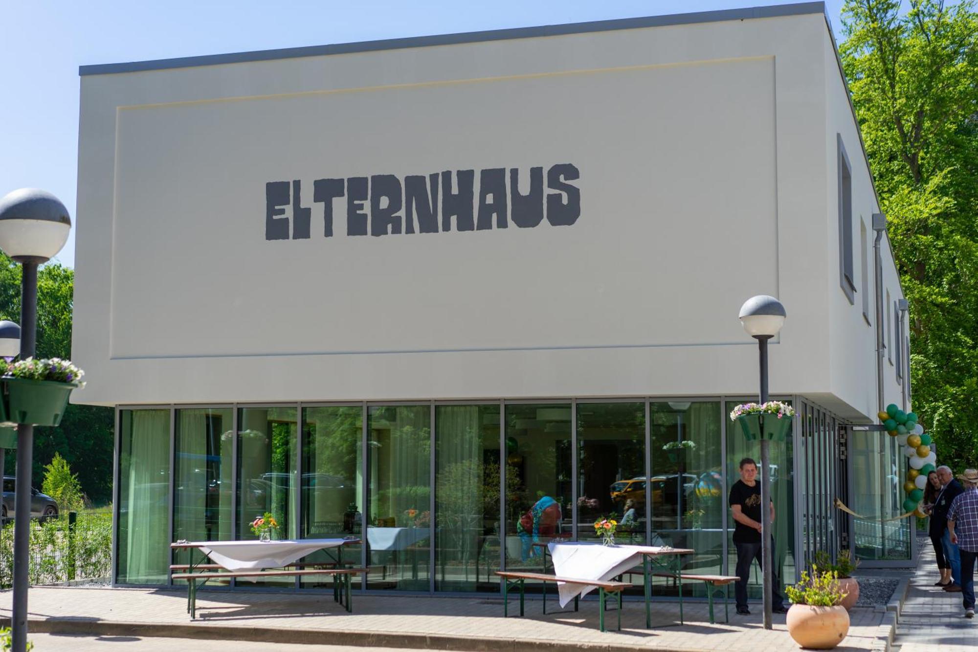 Hotel Medigreif Elternhaus Setheweg Gmbh Ostseebad Heringsdorf Exterior foto